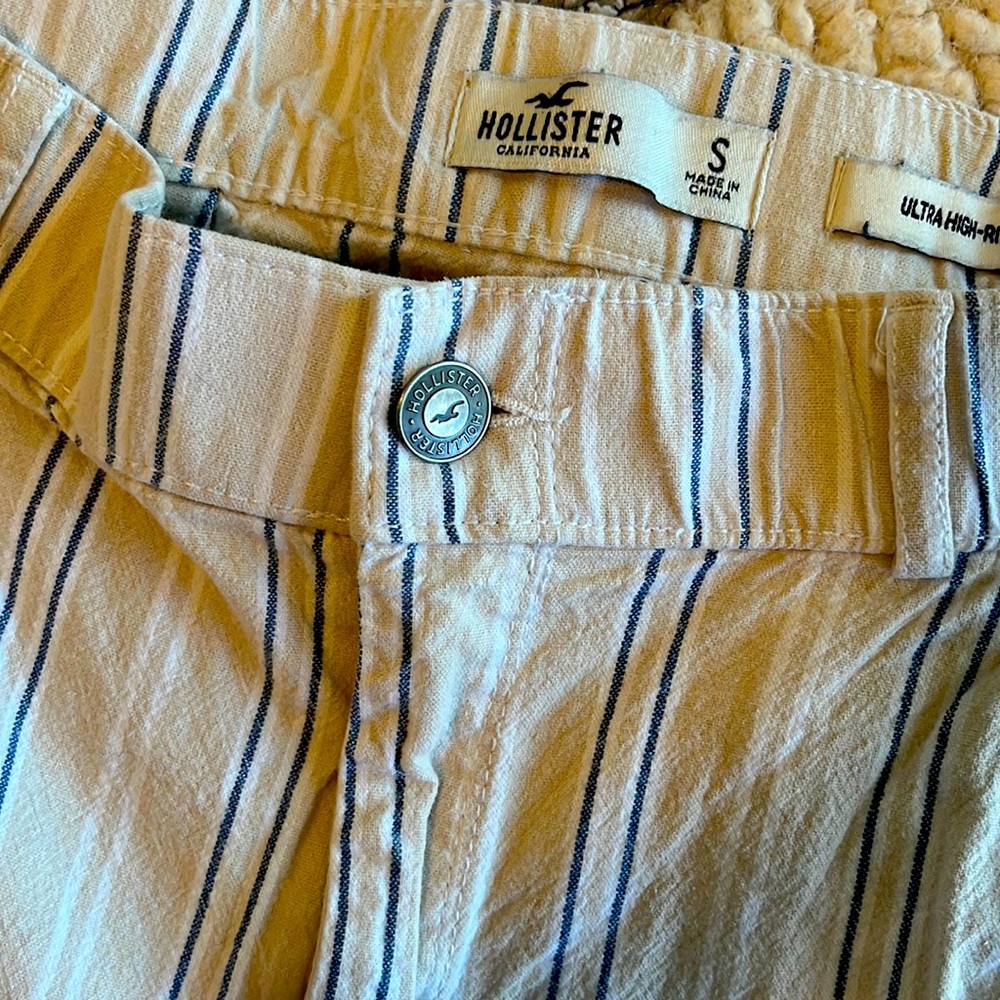 Hollister pants
